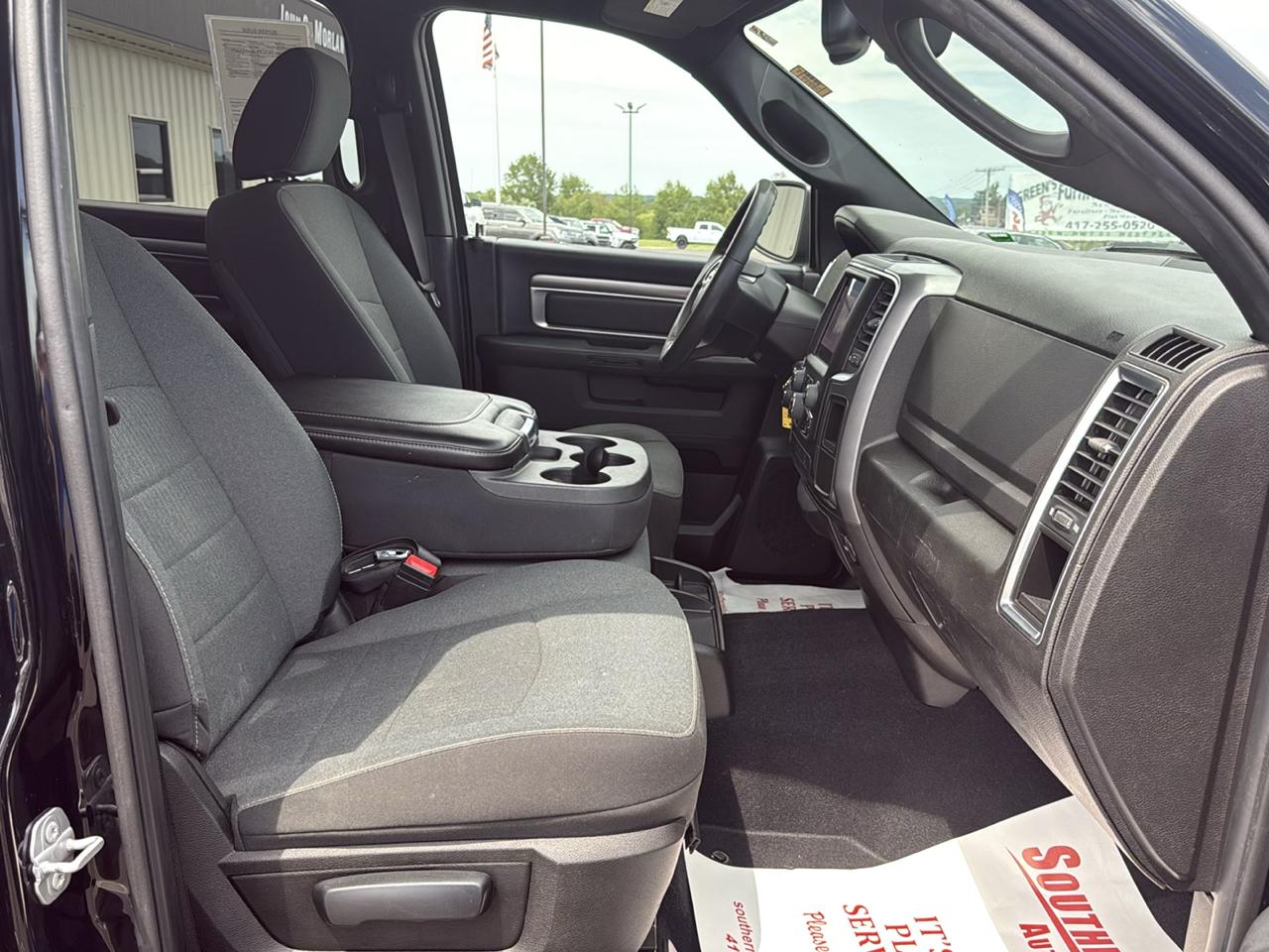 RAM 1500 DS SLT Crew Cab 4WD SWB 2022