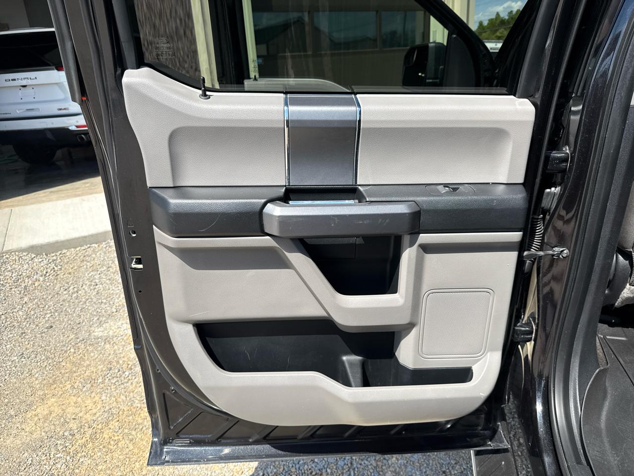 Ford F150 XLT Supercrew 4WD 2015