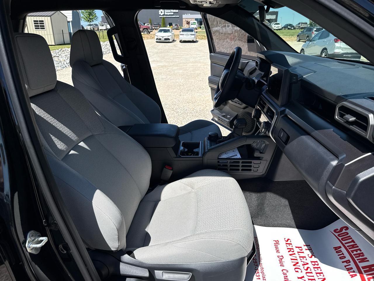 Toyota 4Runner SR5 4WD 2025