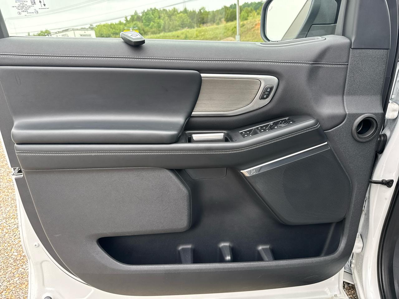 Ford Expedition Platinum 4D SUV 4WD 2025