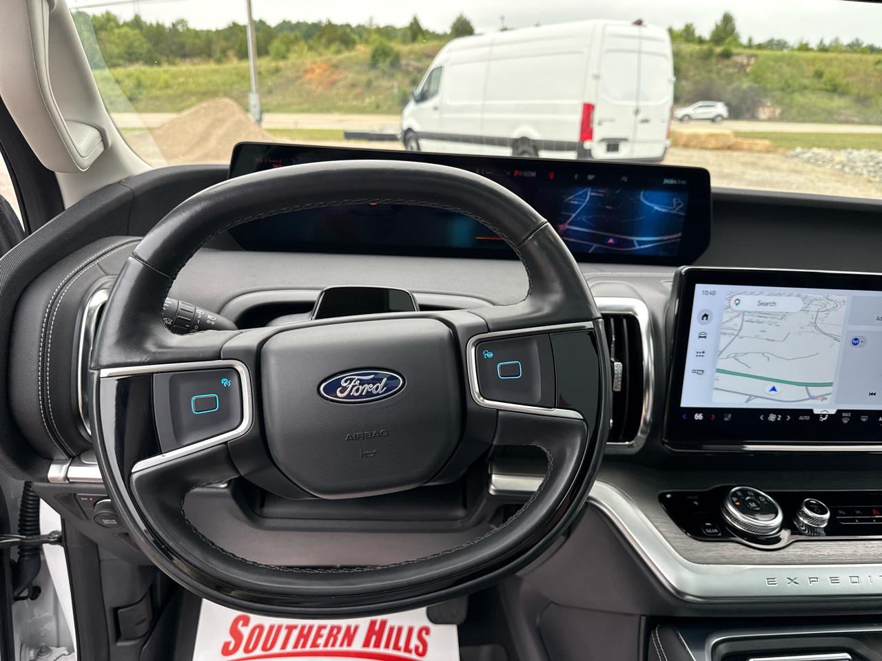 Ford Expedition Platinum 4D SUV 4WD 2025