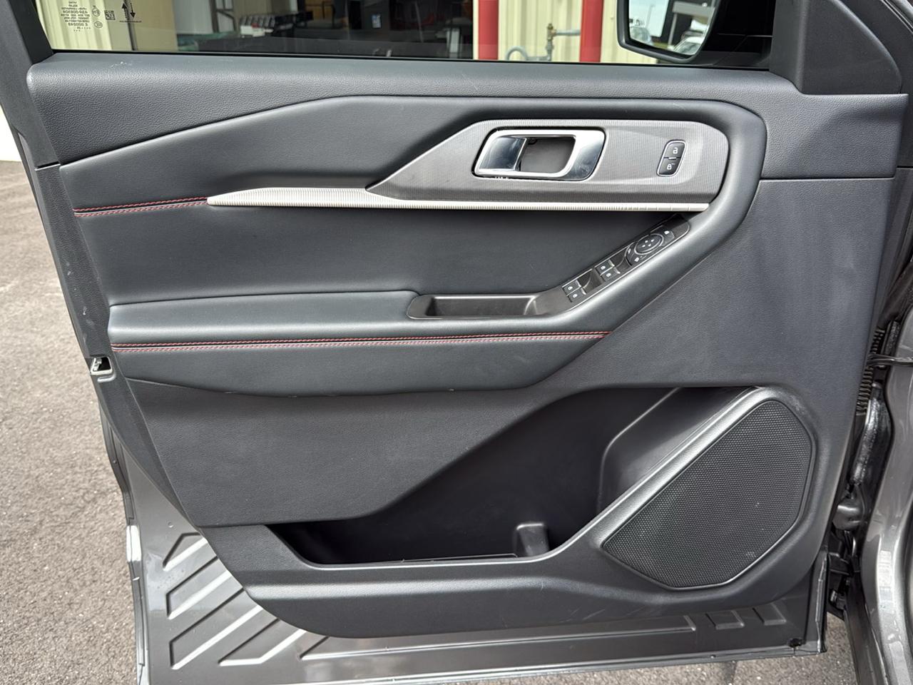 Ford Explorer ST-Line 4D SUV 4WD 2025