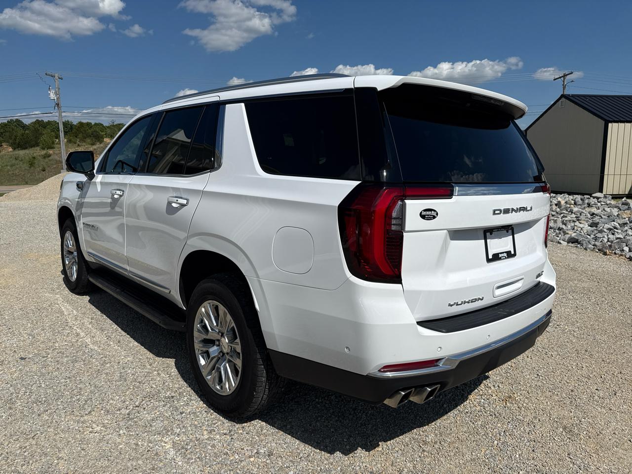 GMC Yukon Denali 4D SUV 4WD 2025