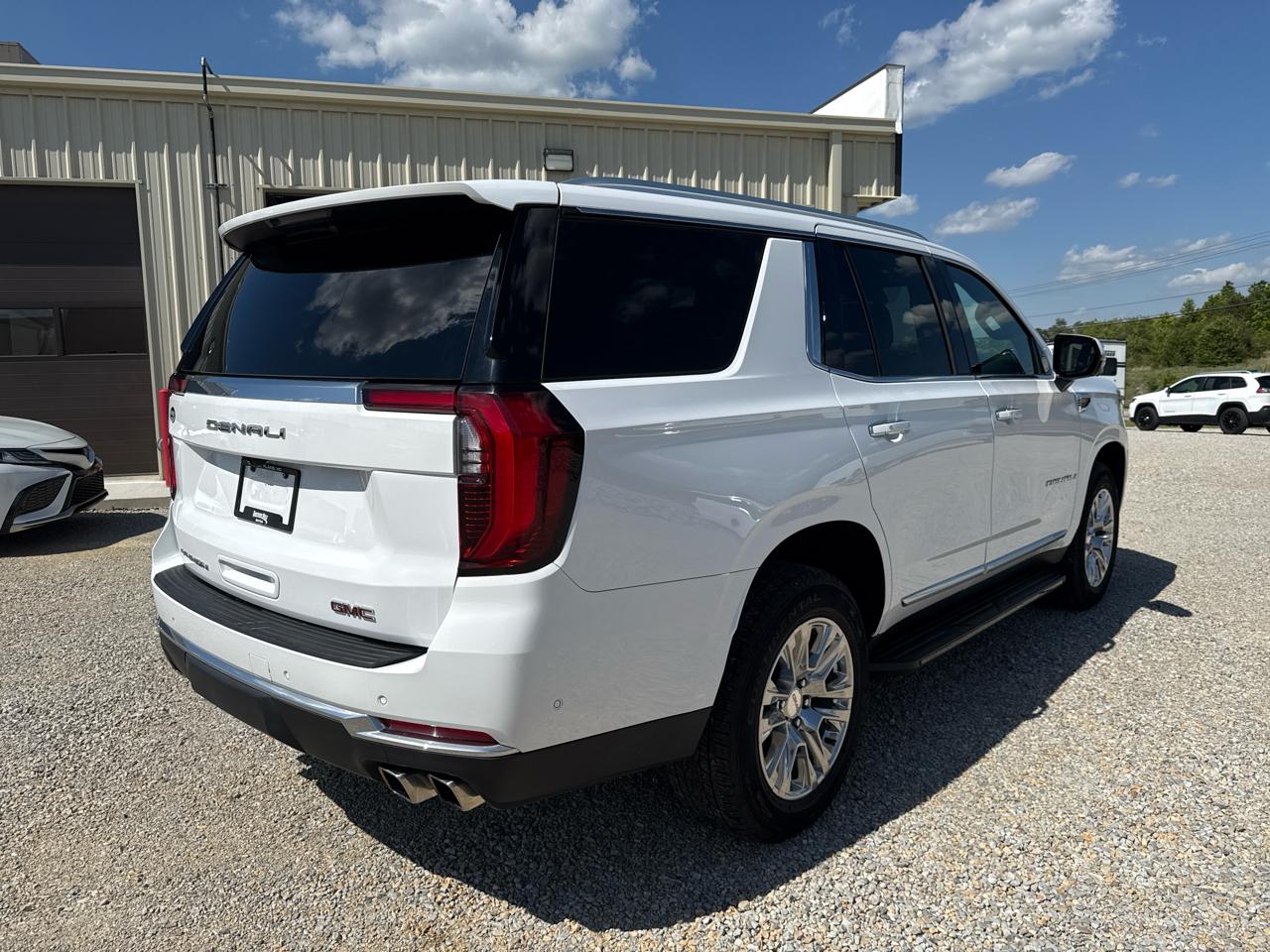 GMC Yukon Denali 4D SUV 4WD 2025