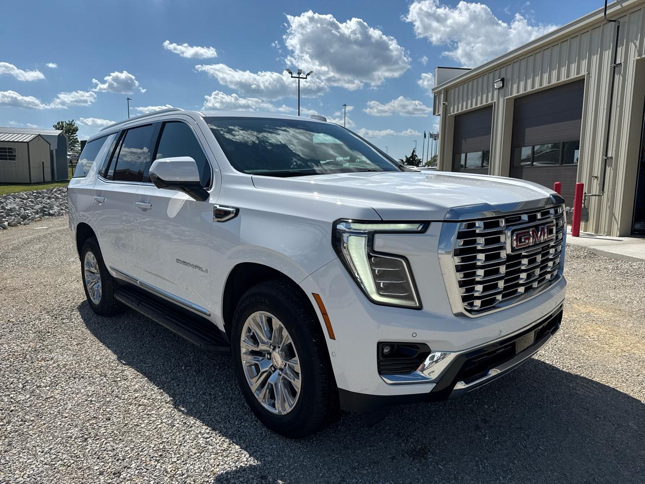 GMC Yukon Denali 4D SUV 4WD 2025