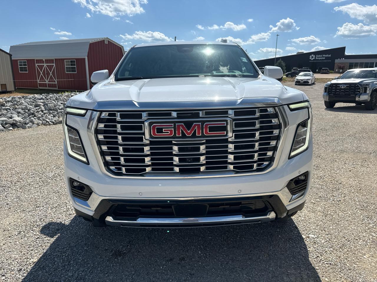 GMC Yukon Denali 4D SUV 4WD 2025