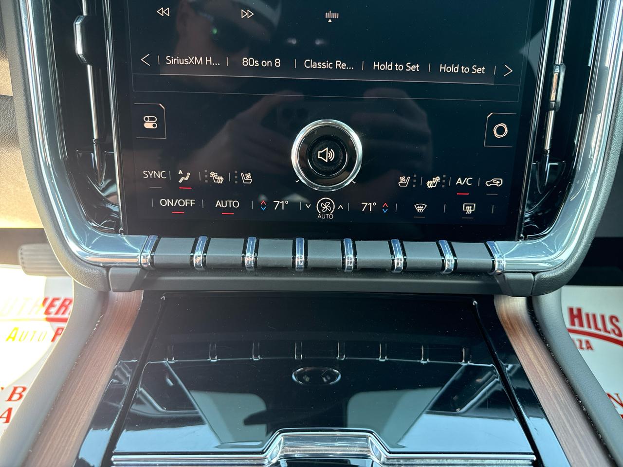 GMC Yukon Denali 4D SUV 4WD 2025