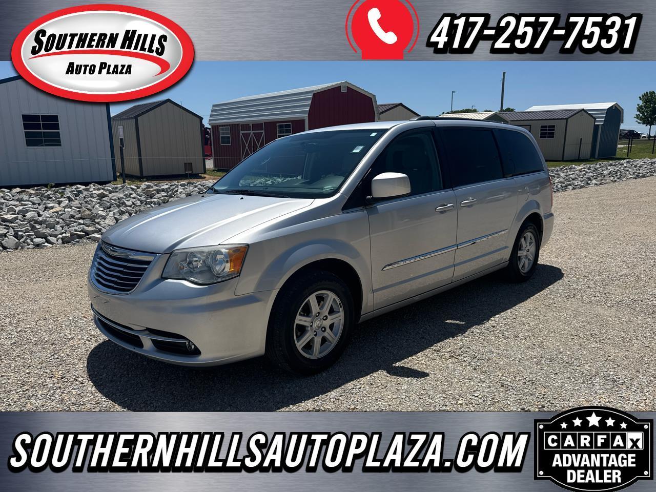 2011 Chrysler Town & Country Touring L Wagon LWB
