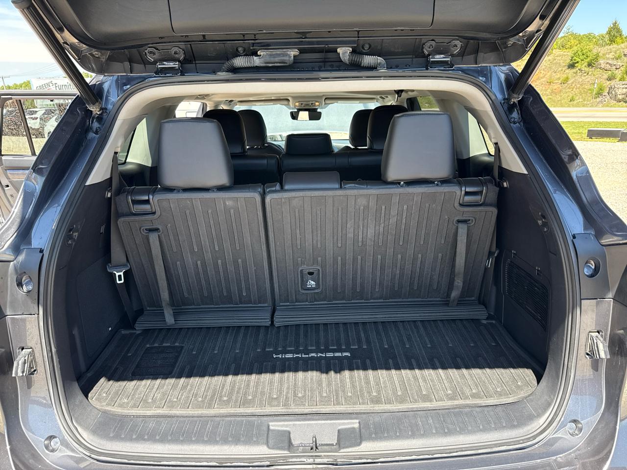Toyota Highlander Limited 4D SUV AWD 2021