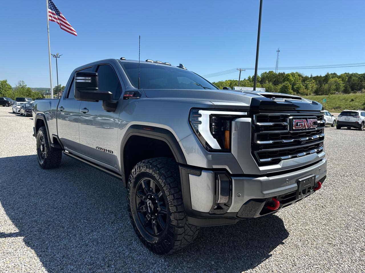 GMC Sierra 2500 AT4 Crew Cab 4WD SWB 2024