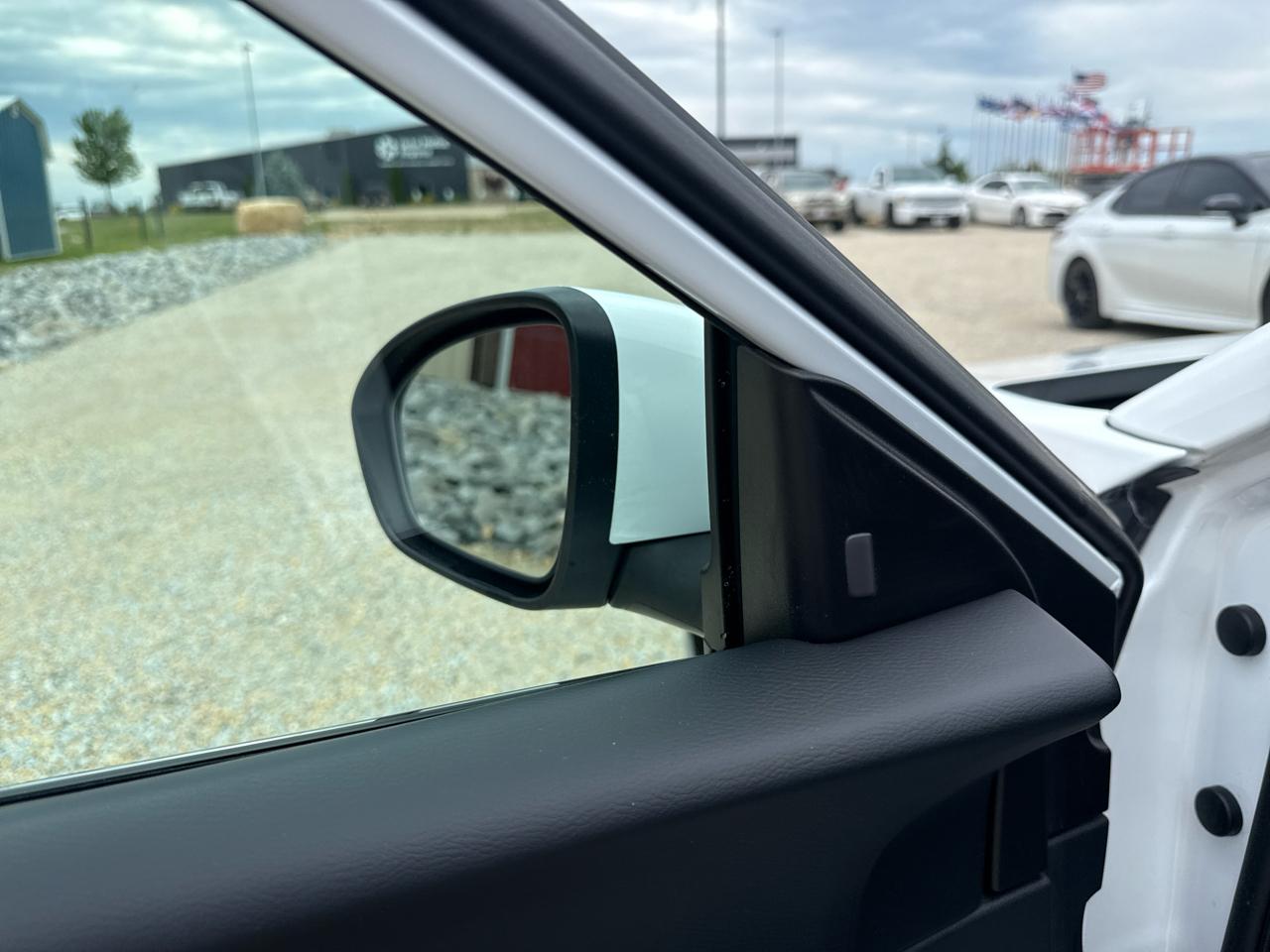 Nissan Sentra SV 4D Sedan 2024