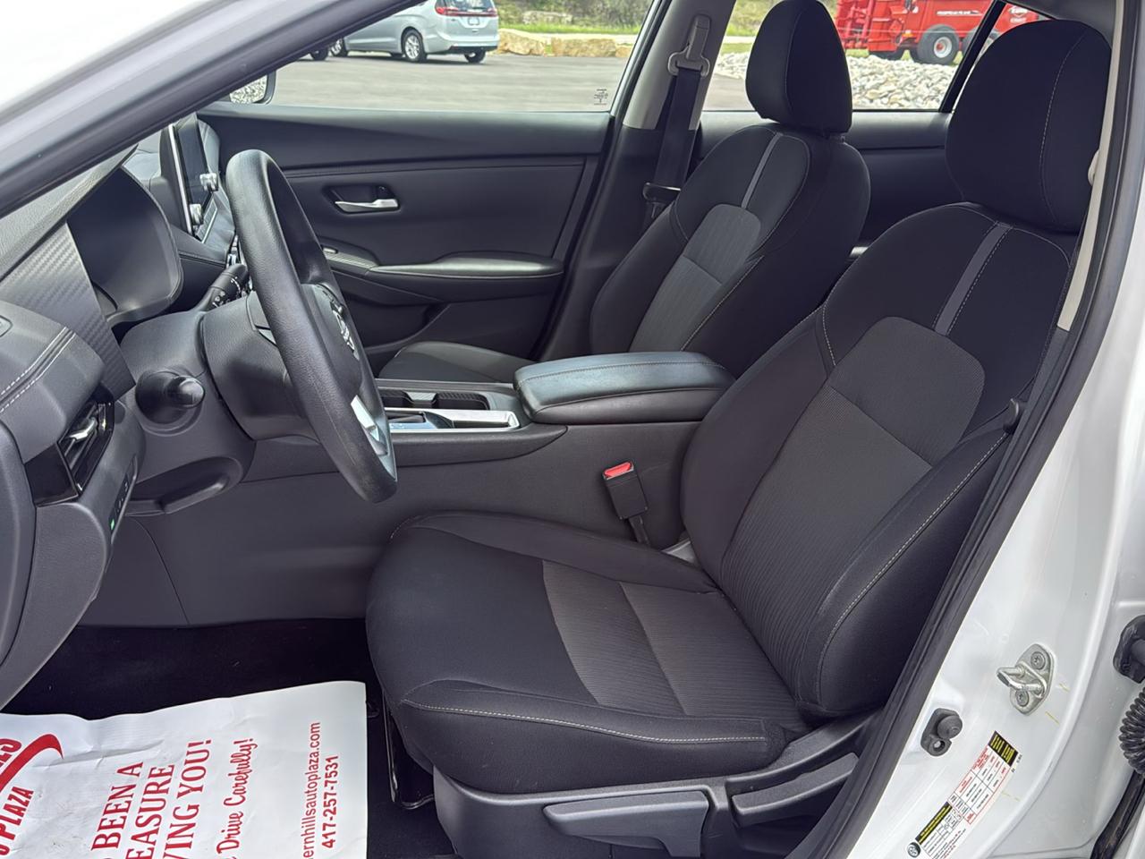 Nissan Sentra SV 4D Sedan 2024