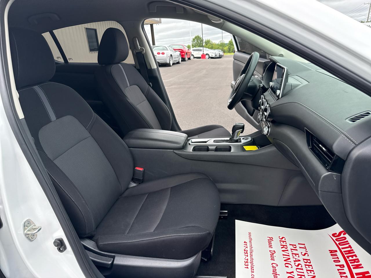 Nissan Sentra SV 4D Sedan 2024