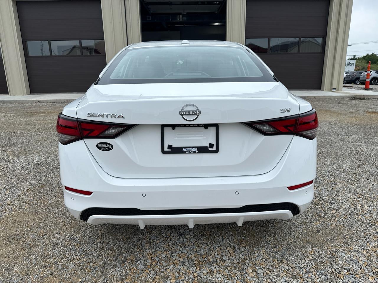 Nissan Sentra SV 4D Sedan 2024