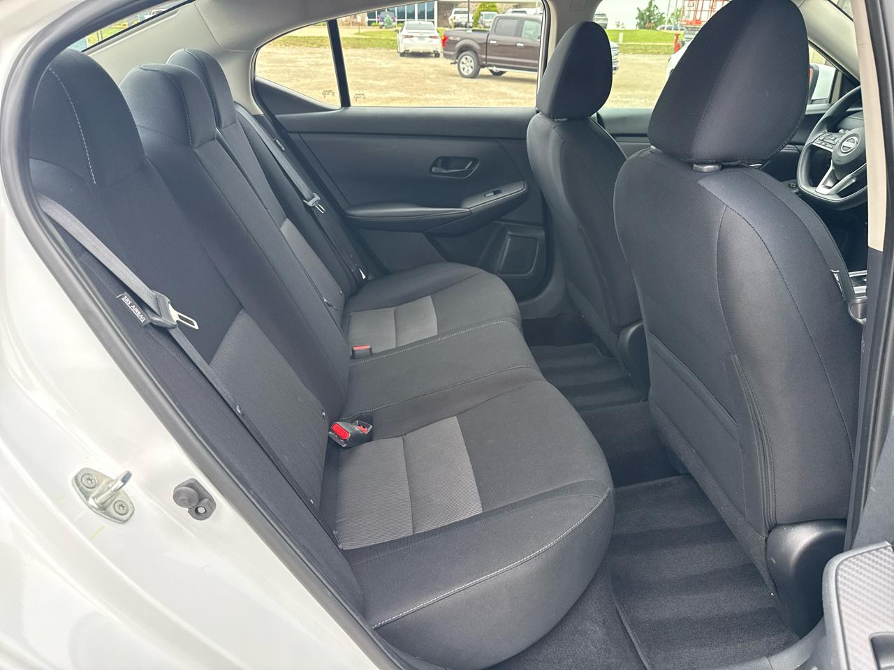 Nissan Sentra SV 4D Sedan 2024