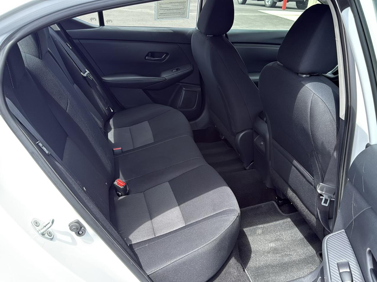 Nissan Sentra SV 4D Sedan 2024