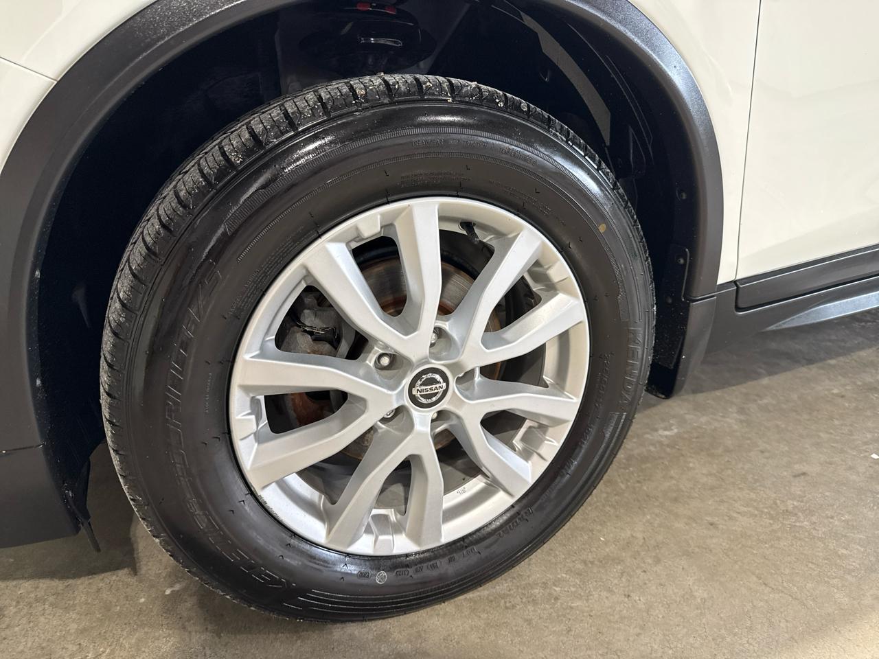 Nissan Rogue S 4D SUV FWD 2020