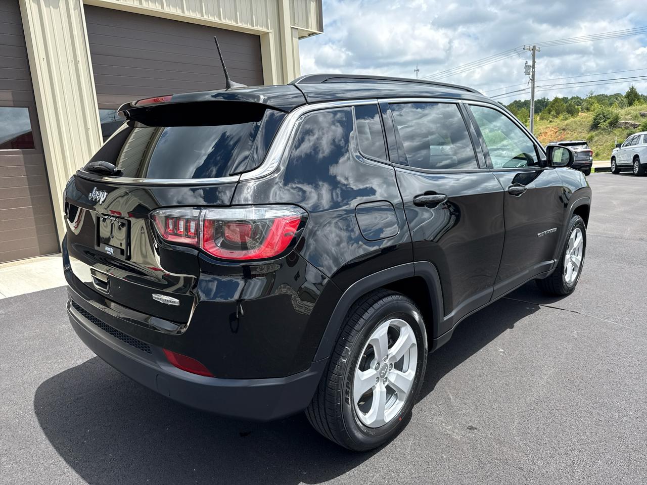 Jeep Compass Latitude 4D SUV FWD 2019