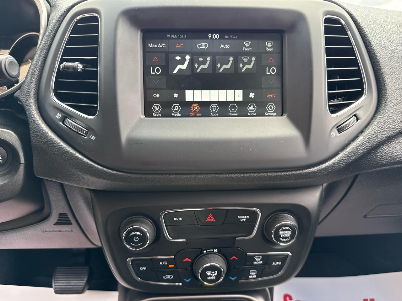 Jeep Compass Latitude 4D SUV FWD 2019