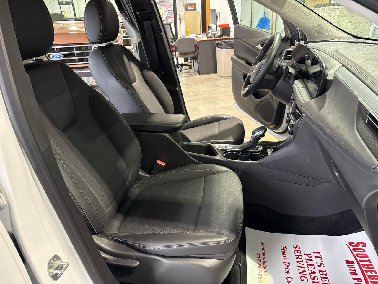 Buick Encore GX Preferred 4D SUV AWD 2025
