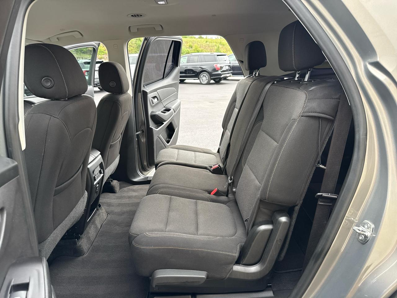 Chevrolet Traverse LT 4D SUV FWD 2019