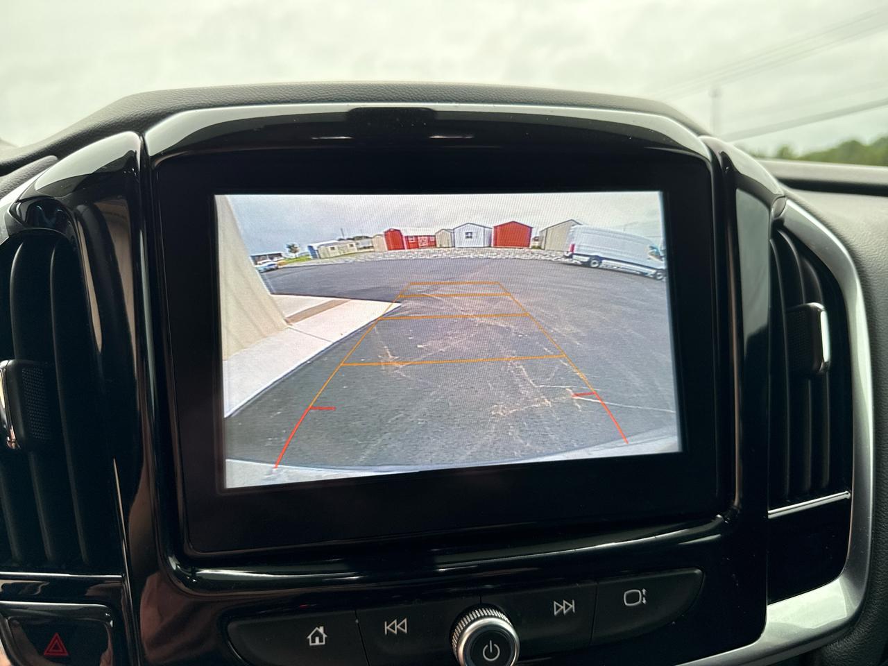 Chevrolet Traverse LT 4D SUV FWD 2019