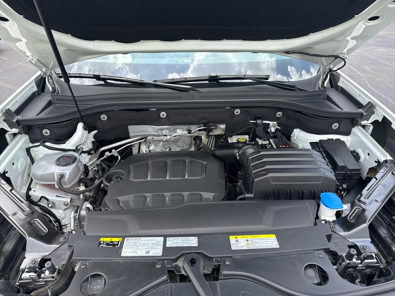 Volkswagen Atlas SE w/ Tech 4D SUV 4Motion 2024