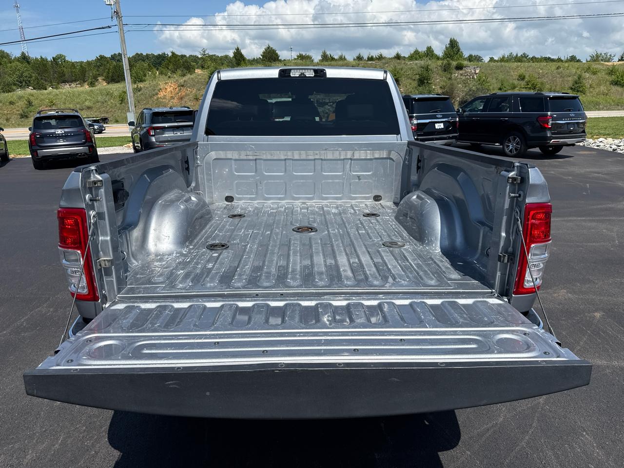 RAM 2500 Tradesman Crew Cab 4WD SWB 2024