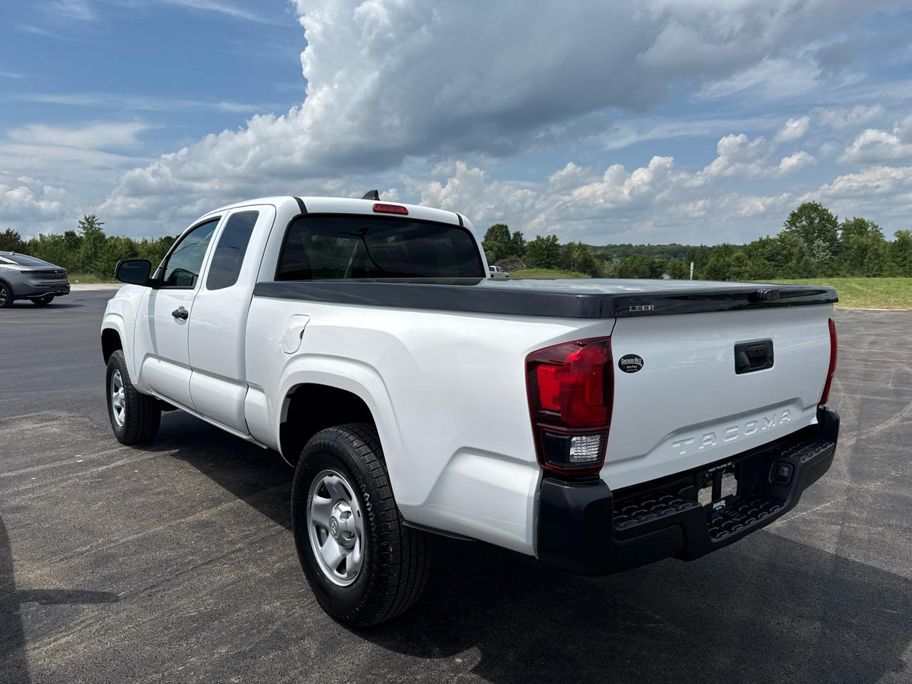 Toyota Tacoma SR Access Cab 2WD at 2023
