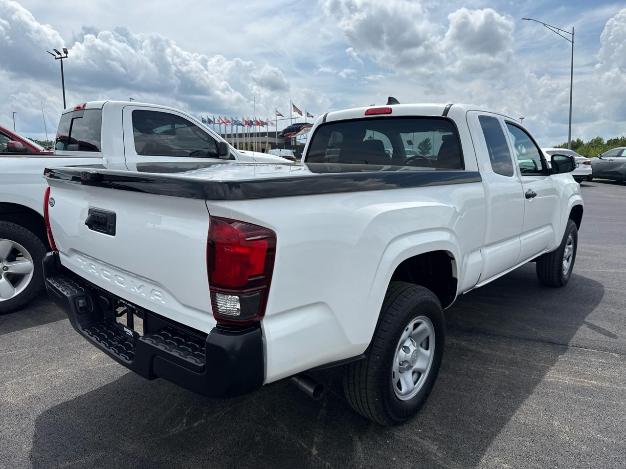 Toyota Tacoma SR Access Cab 2WD at 2023