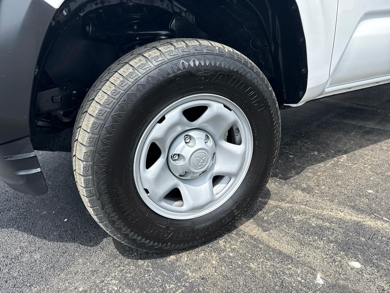 Toyota Tacoma SR Access Cab 2WD at 2023