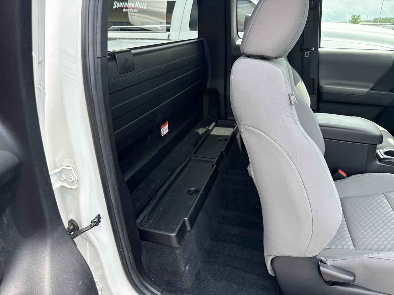 Toyota Tacoma SR Access Cab 2WD at 2023