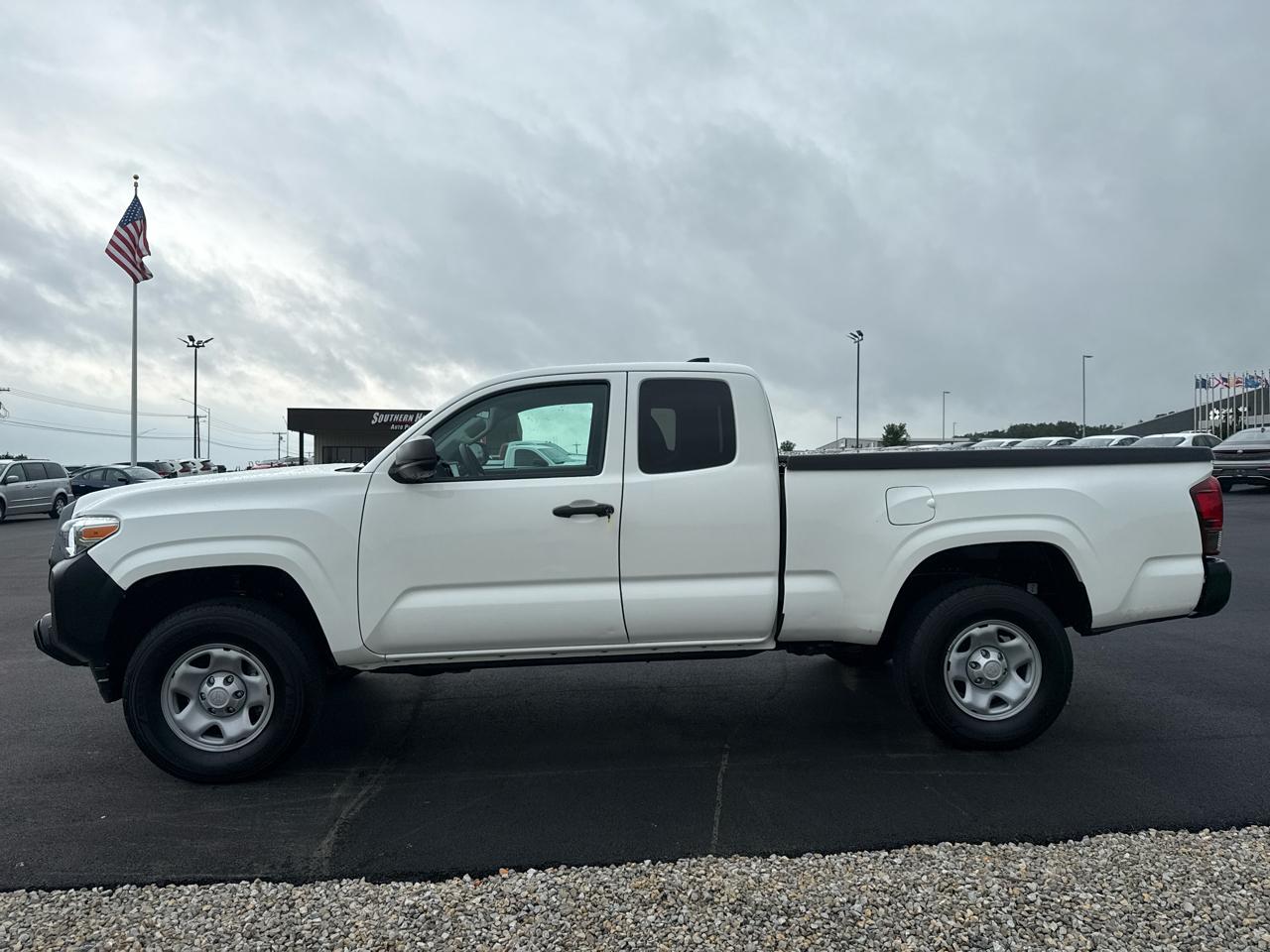 Toyota Tacoma SR Access Cab 2WD at 2023
