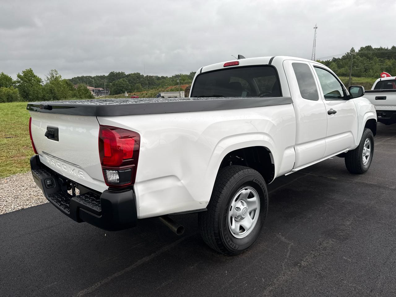 Toyota Tacoma SR Access Cab 2WD at 2023