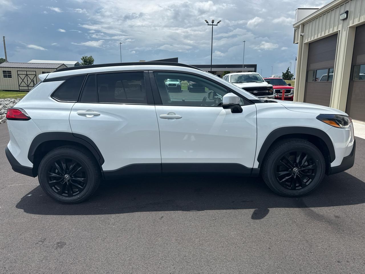 Toyota Corolla Cross LE 4D SUV AWD 2022