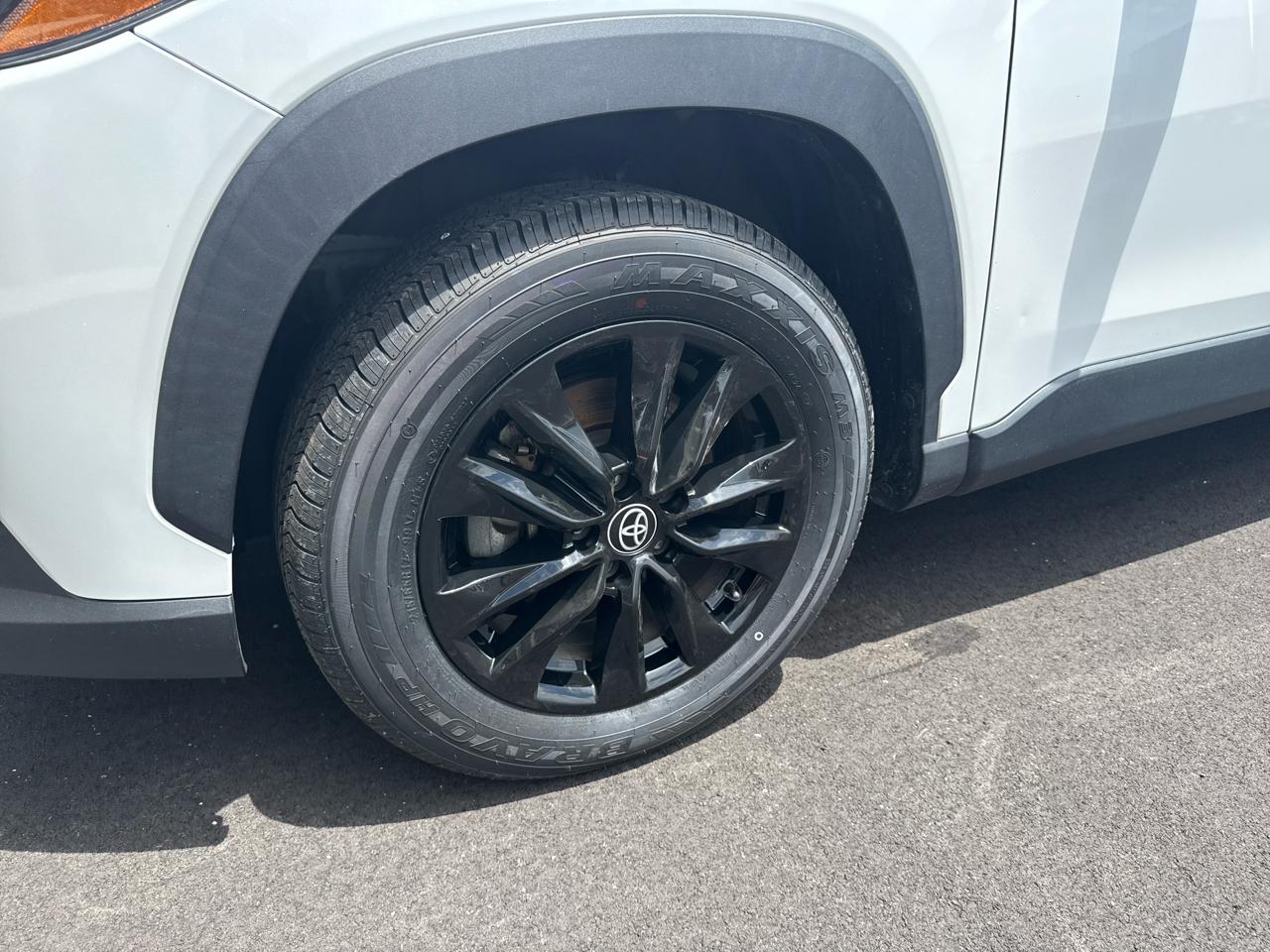 Toyota Corolla Cross LE 4D SUV AWD 2022