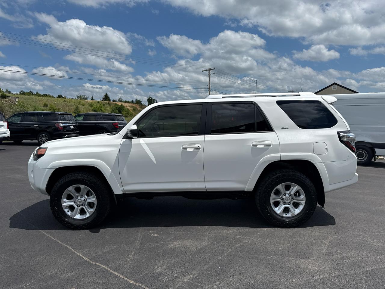 Toyota 4Runner SR5 Premium 4D SUV 4WD V6 2018