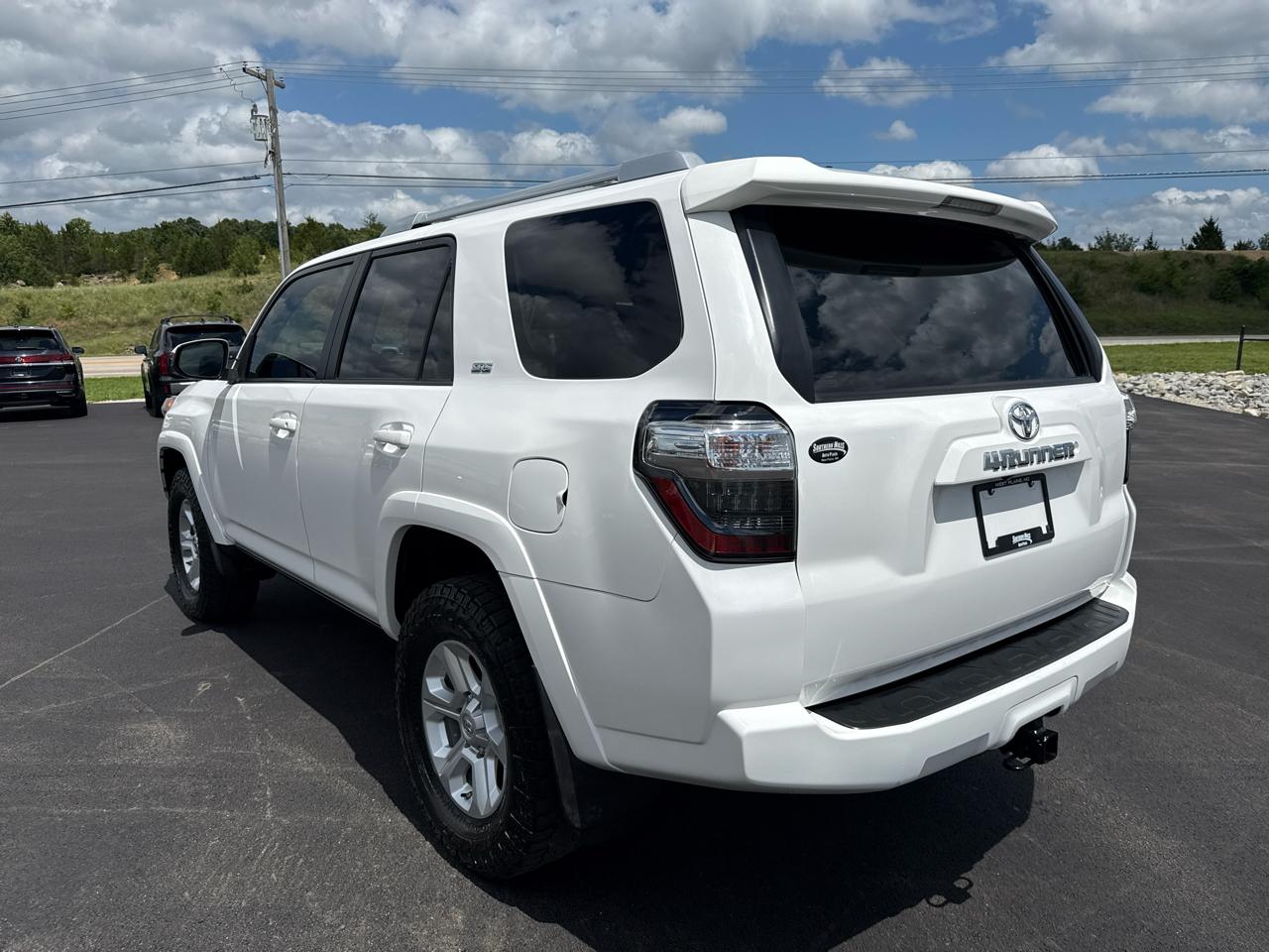 Toyota 4Runner SR5 Premium 4D SUV 4WD V6 2018