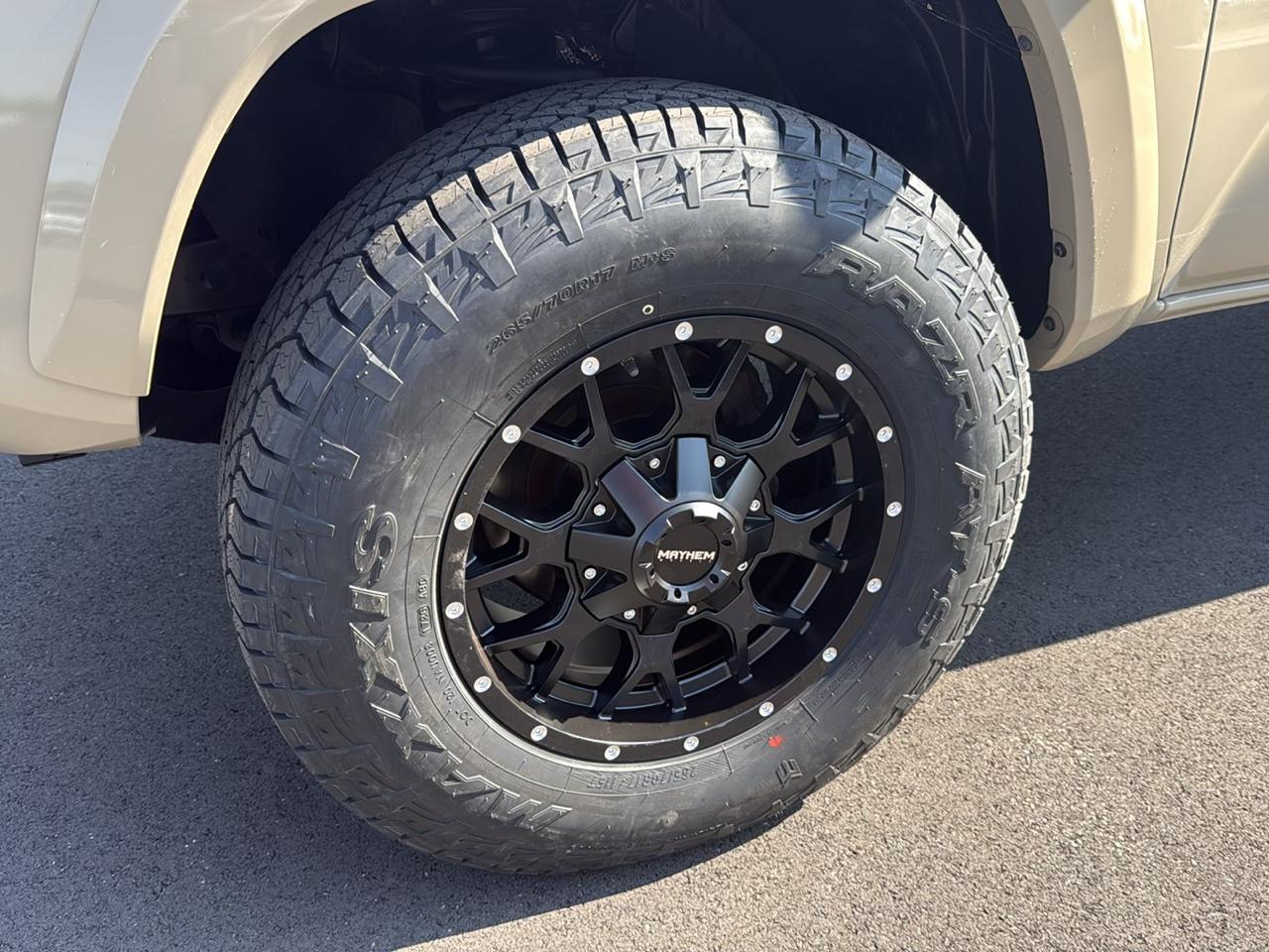 Toyota Tacoma SR5 DblCab 4WD V6 LB at 2019