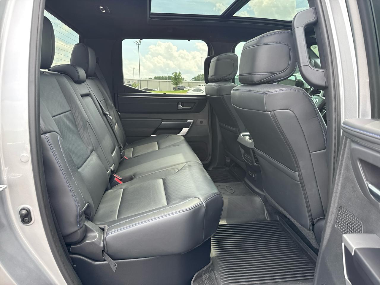 Toyota Tundra Platinum Crew Max 4WD SWB 2024