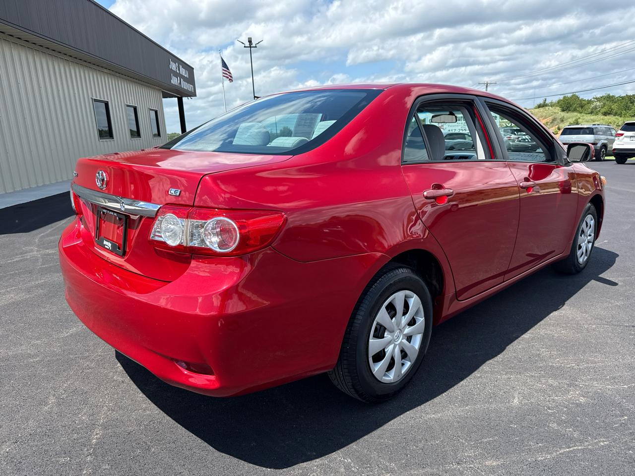 Toyota Corolla Base 4D Sedan 2011