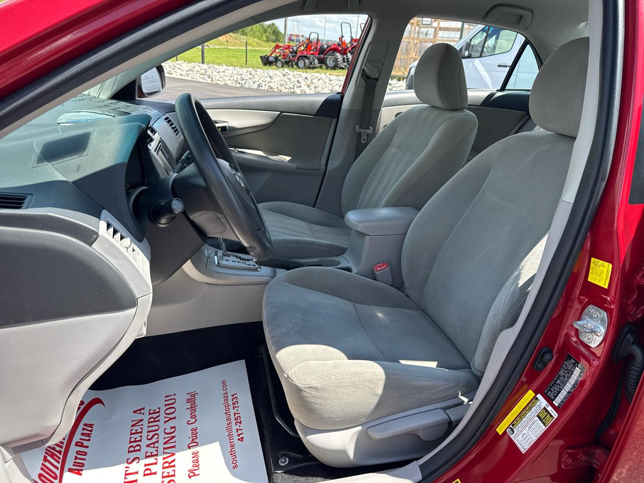 Toyota Corolla Base 4D Sedan 2011