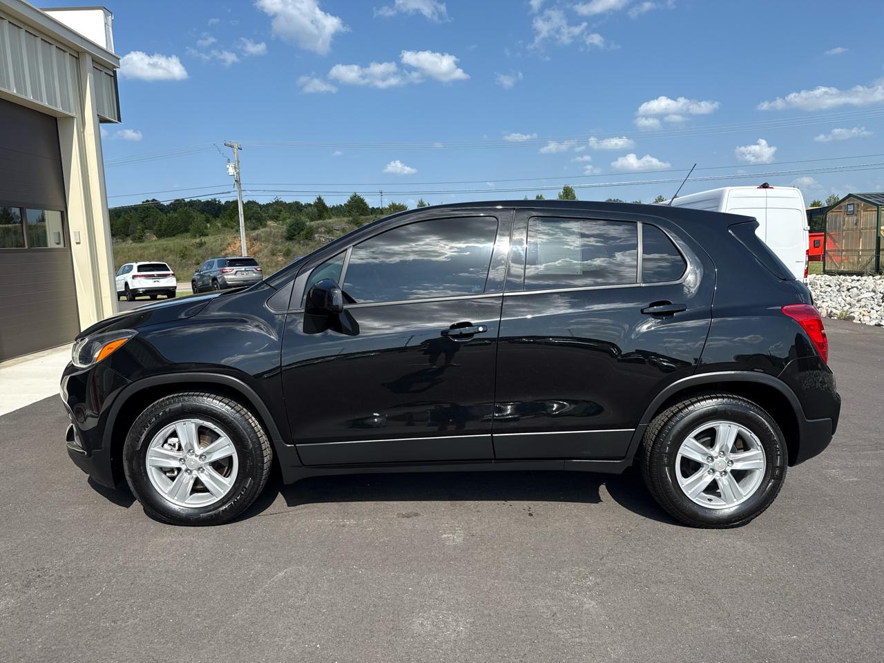 Chevrolet Trax LS 4D SUV FWD 2022