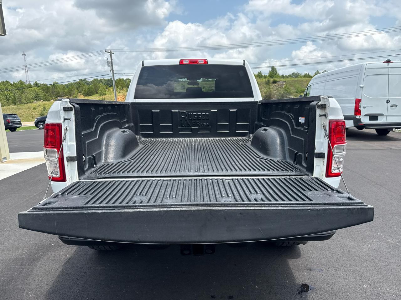 RAM 2500 Tradesman Crew Cab 4WD SWB 2022