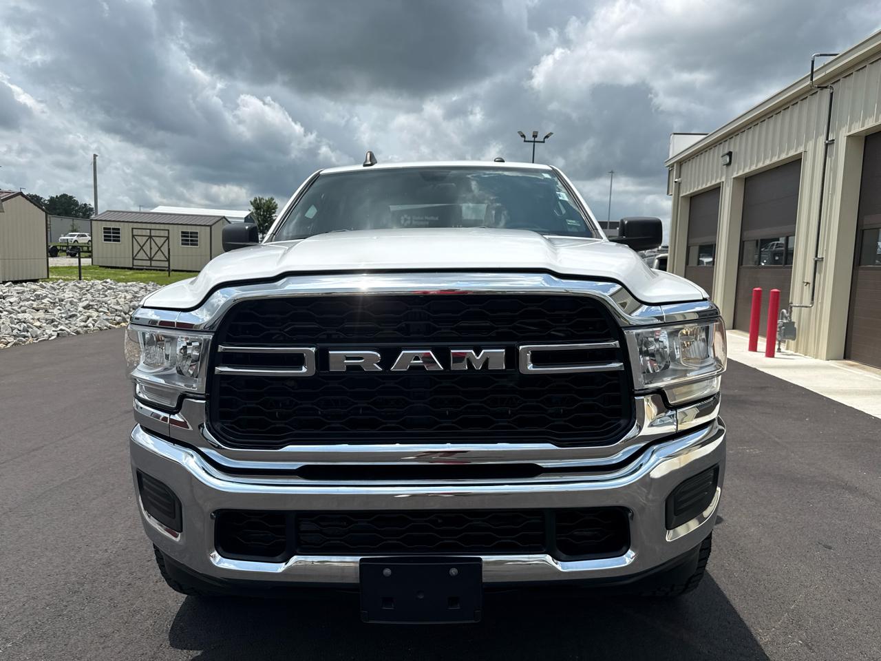 RAM 2500 Tradesman Crew Cab 4WD SWB 2022