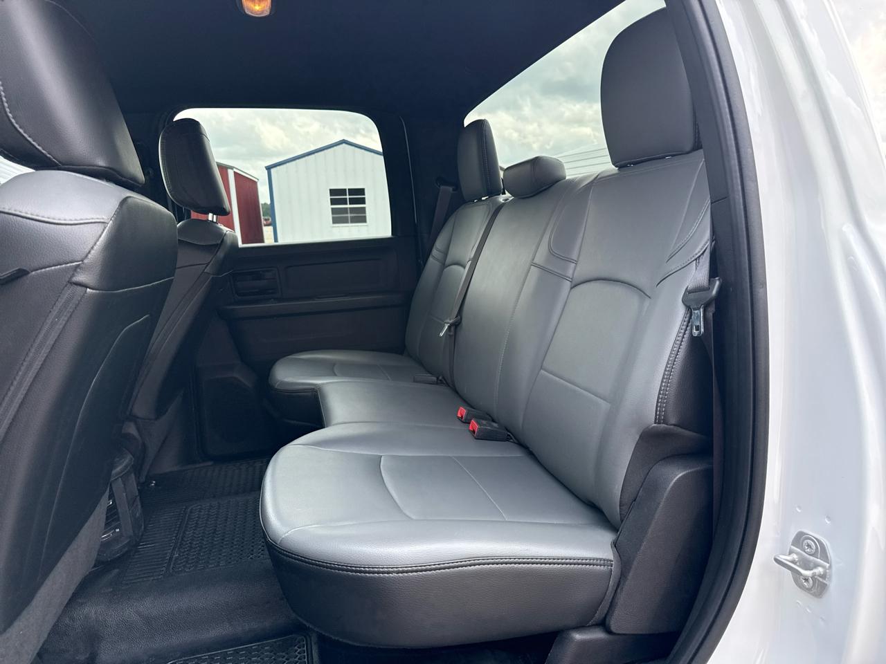 RAM 2500 Tradesman Crew Cab 4WD SWB 2022