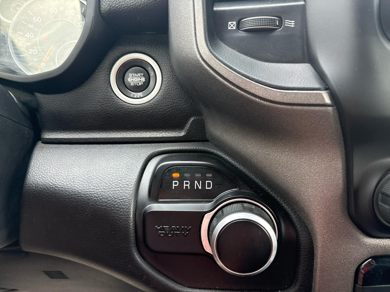 RAM 2500 Tradesman Crew Cab 4WD SWB 2022