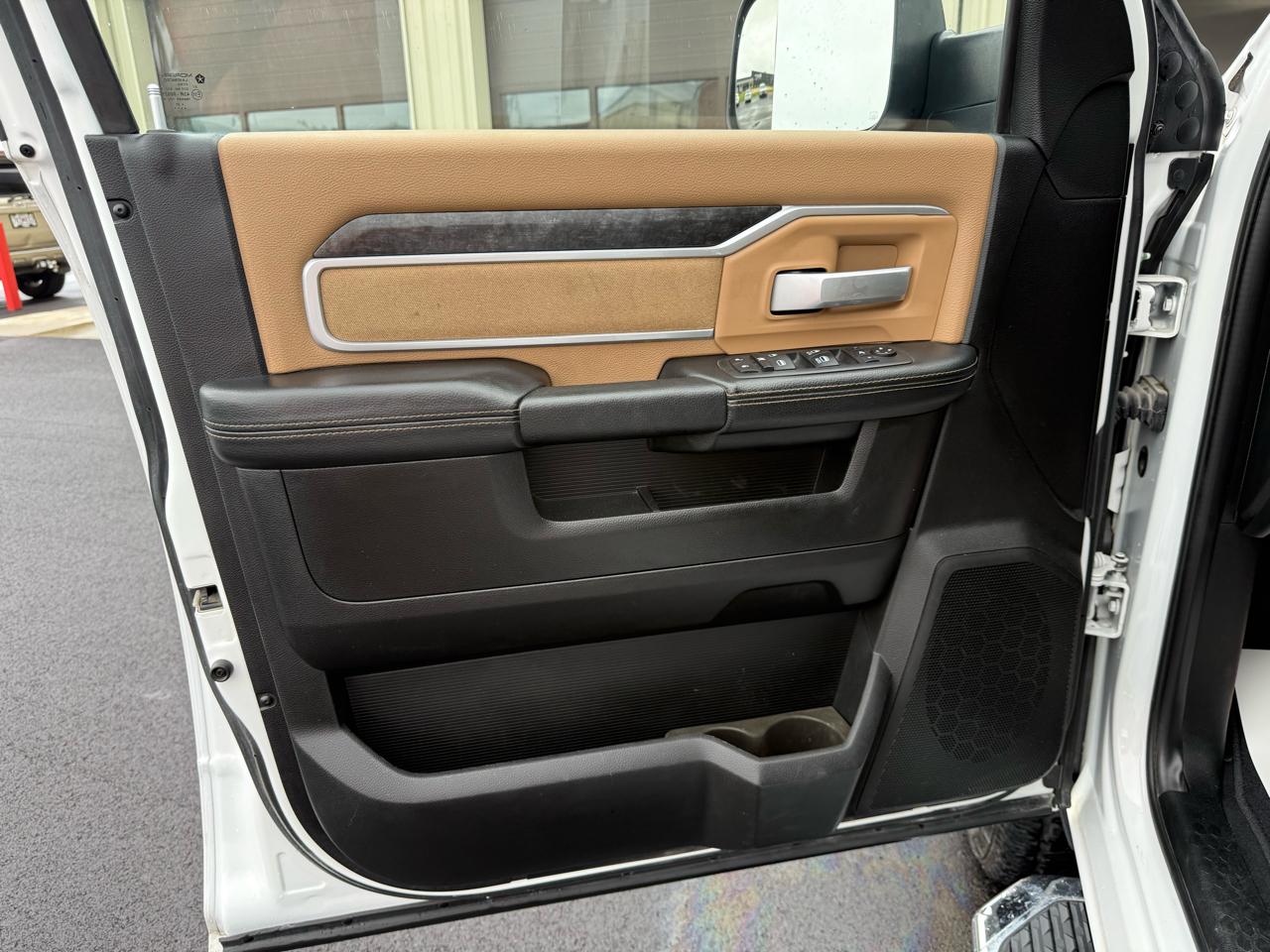 RAM 2500 Big Horn Crew Cab 4WD LWB 2020