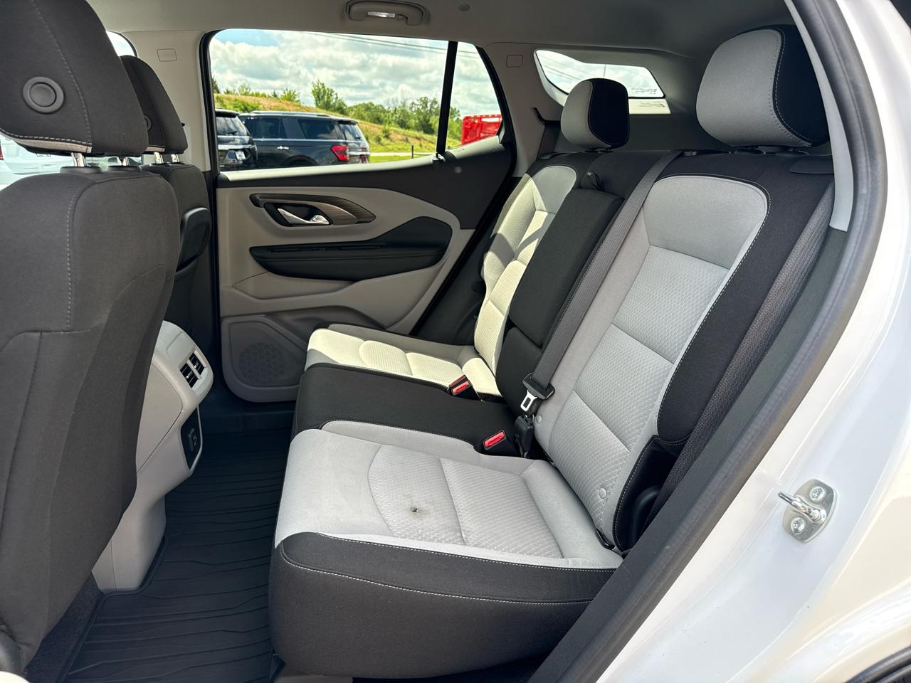 GMC Terrain SLE 4D SUV AWD 2024