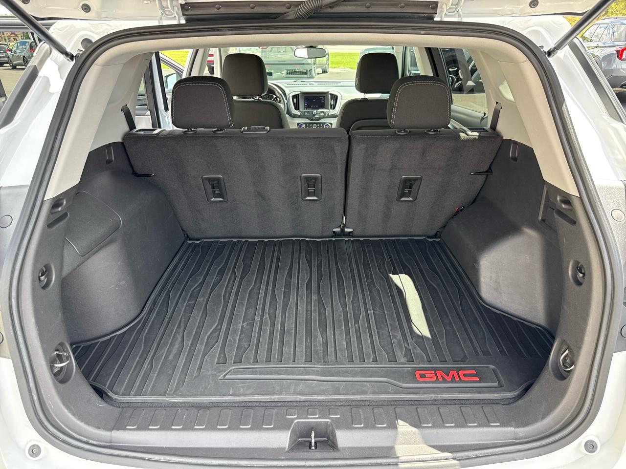 GMC Terrain SLE 4D SUV AWD 2024